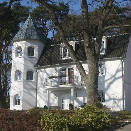 Heinrich Апартаменты Остзебад Бинц